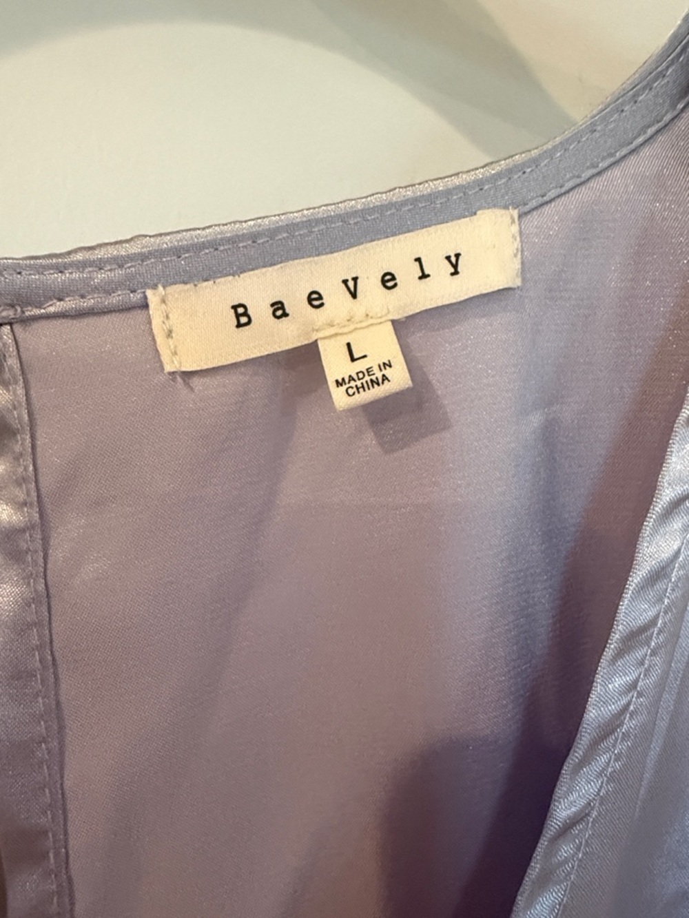 Silky Lavender V-Neck Flutter Sleeve Dress - Picture 3 of 4